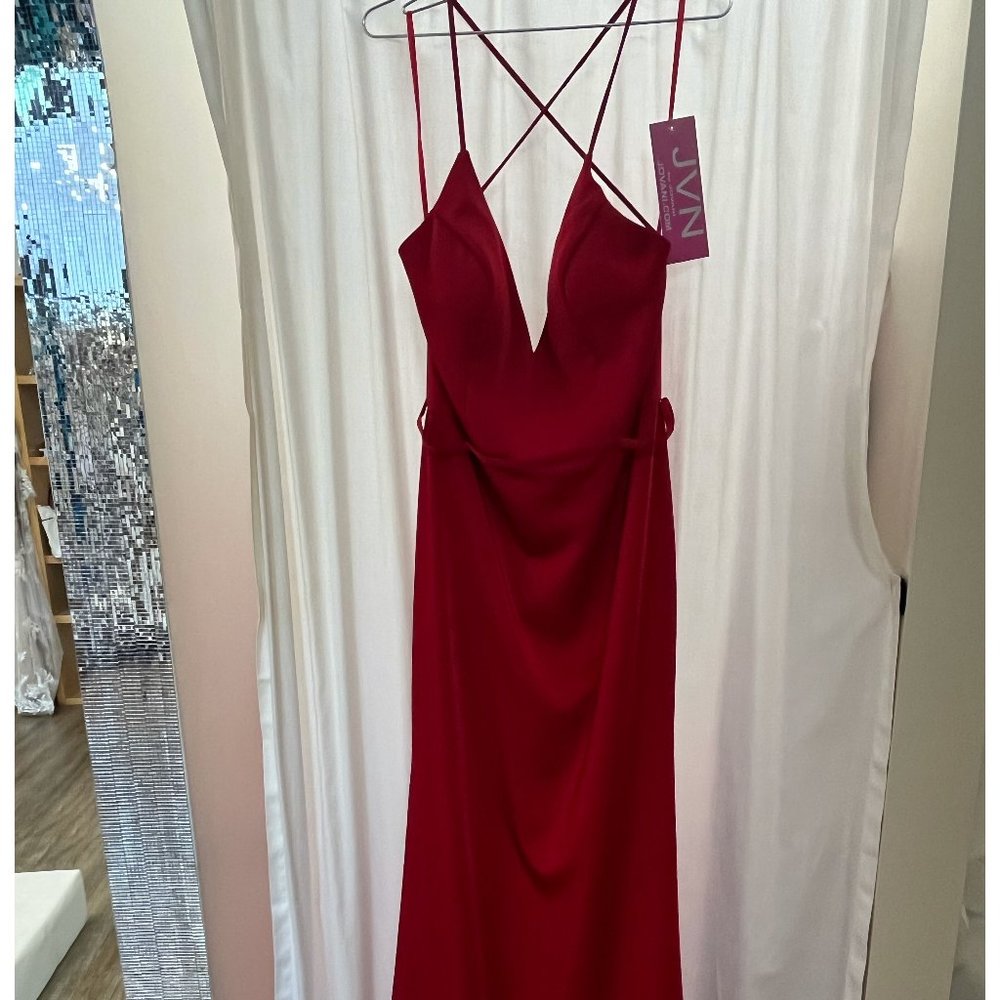 Jovani 55642 Ruby SZ: 12
